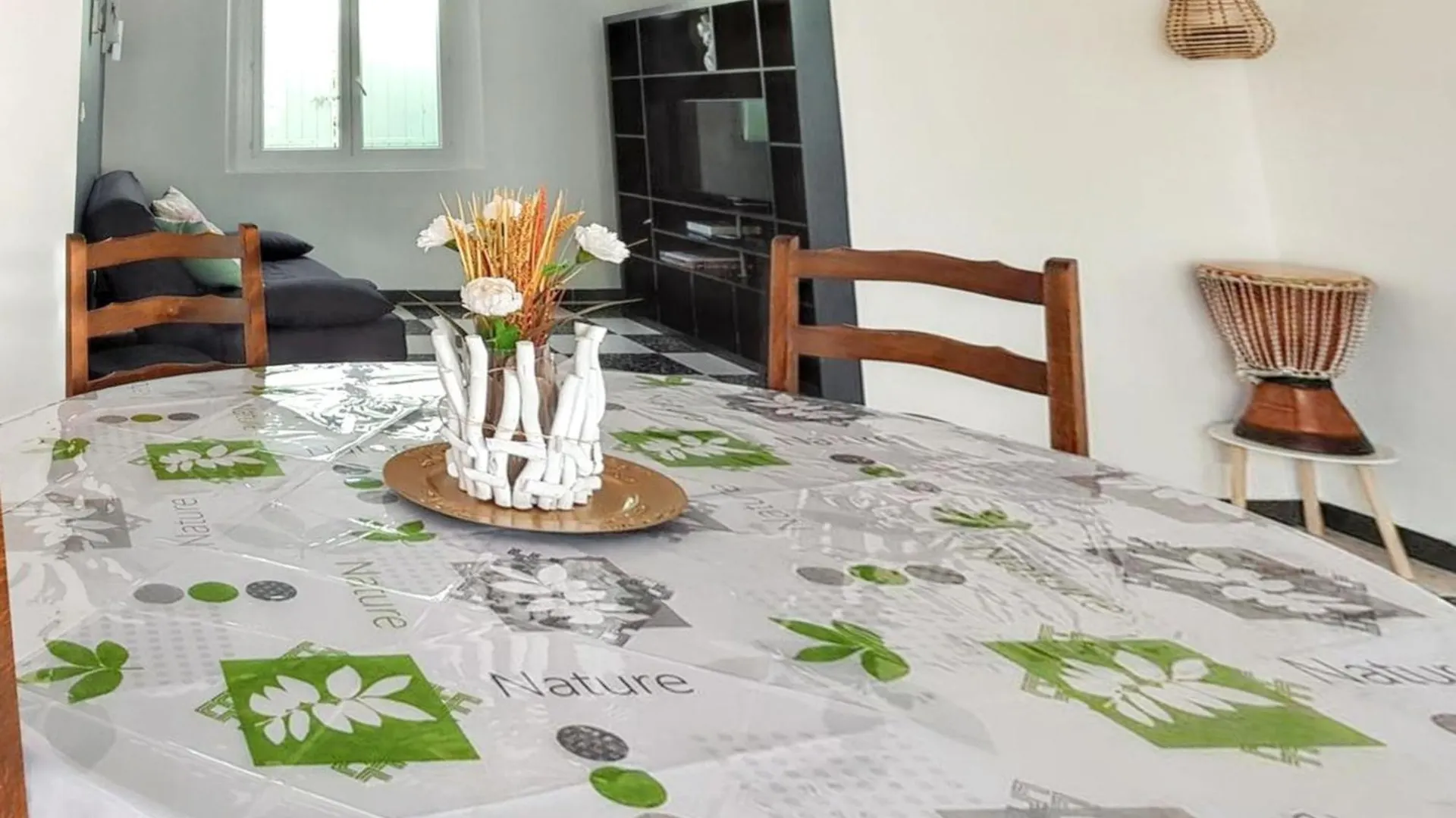Maison Charmante A Monteux Avec Jardin Et Equipements Complets Holiday home